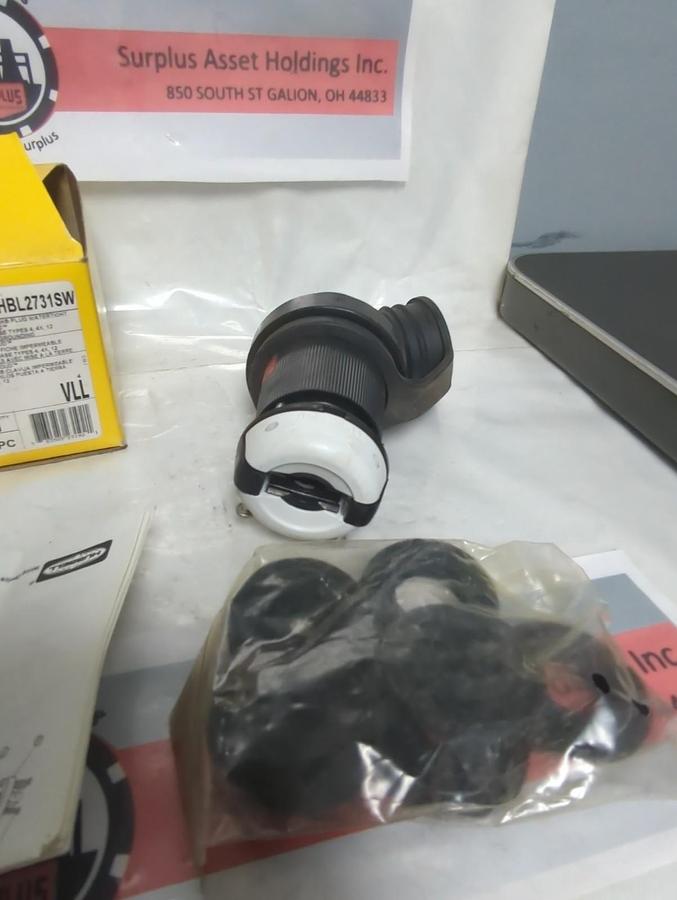 HUBBELL,HBL2731SW,SAFETY-SHROUD TWIST-LOCK WATERTIGHT PLUG 30A 480V NOS