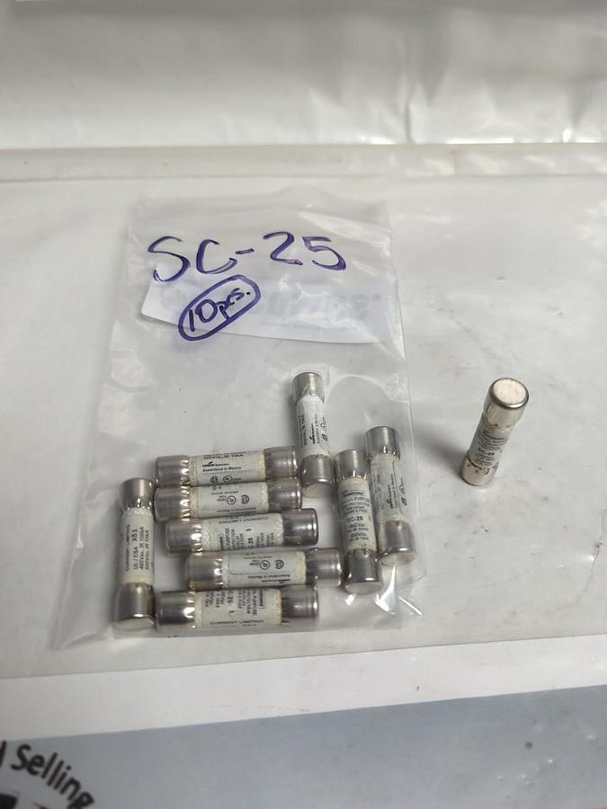 Used COOPER BUSSMANN,SC-25,GENERAL PURPOSE 25 AMP FUSE LOT OF 10 PRE-OWNED