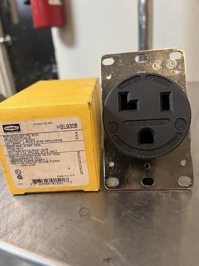 HUBBELL,HBL9308,FLUSH MOUNT RECEPTACLE 30A 125V 2P 3-WIRE