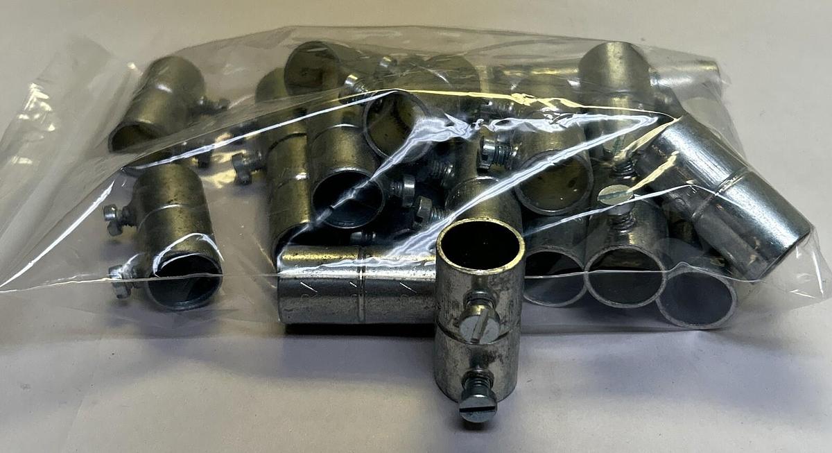 ETP,CP41,STEEL SET SCREW CONNECTORS 1/2INCH LOT OF 23