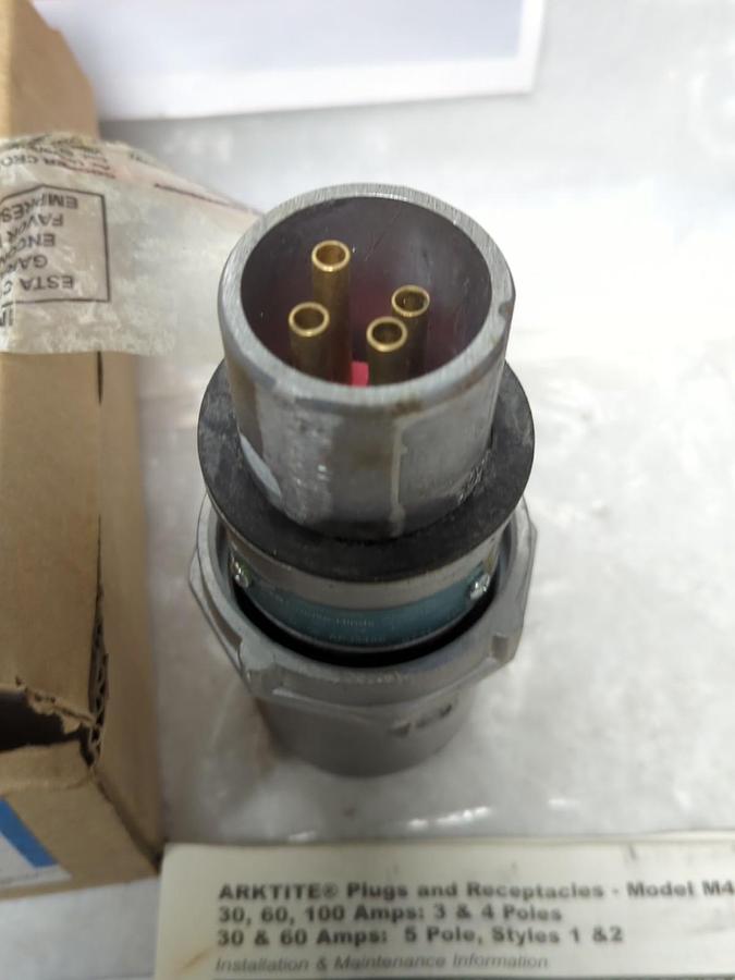 COOPER CROUSE-HINDS,APJ3485,MODEL M4 PLUG 30 AMP NOS
