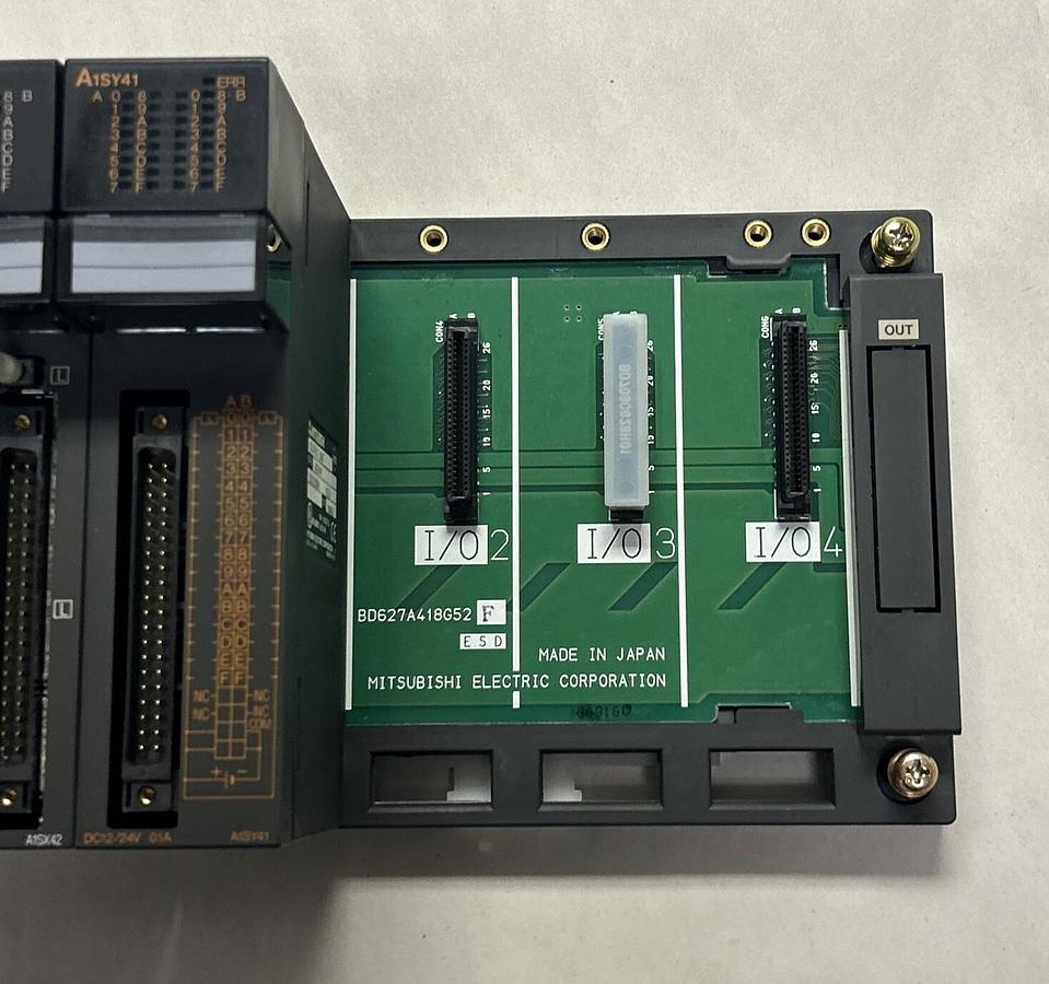 Used MITSUBISHI,A1SJHCPU A1SX42 A1SY41,PLC RACK