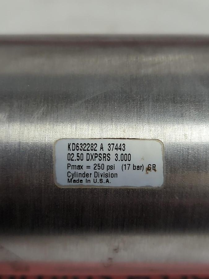 Used SCHRADER BELLOWS,KD632282,CYLINDER 250 PSI 17 BAR PRE-OWNED