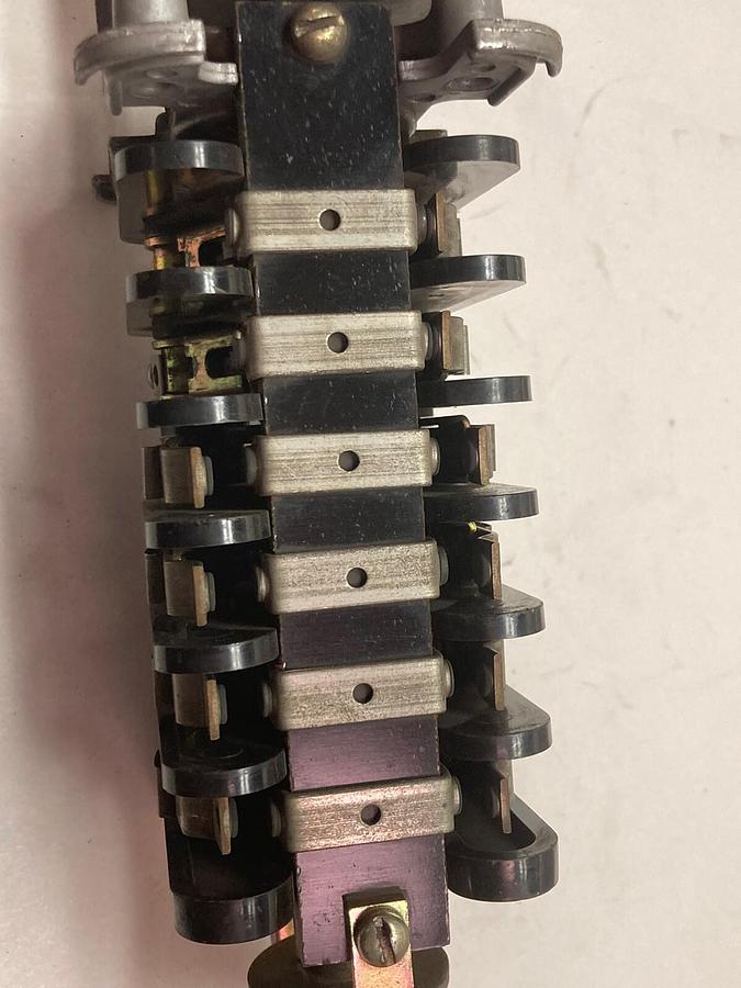 Used General Electric,16SB9FC306SUS2Y,Rotary Switch Type SB-9