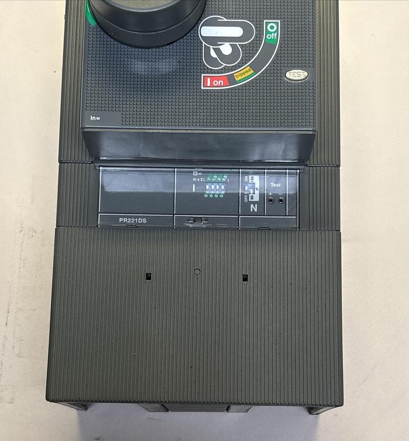 Used ABB,T5H400,CIRCUIT BREAKER 400A 600V 3P