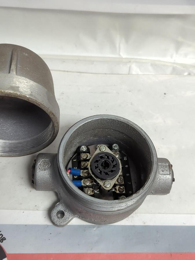 CROUSE-HINDS,CUJC 16,CONDUIT EXPLOSION PROOF HOUSING WITH RELAY NOS