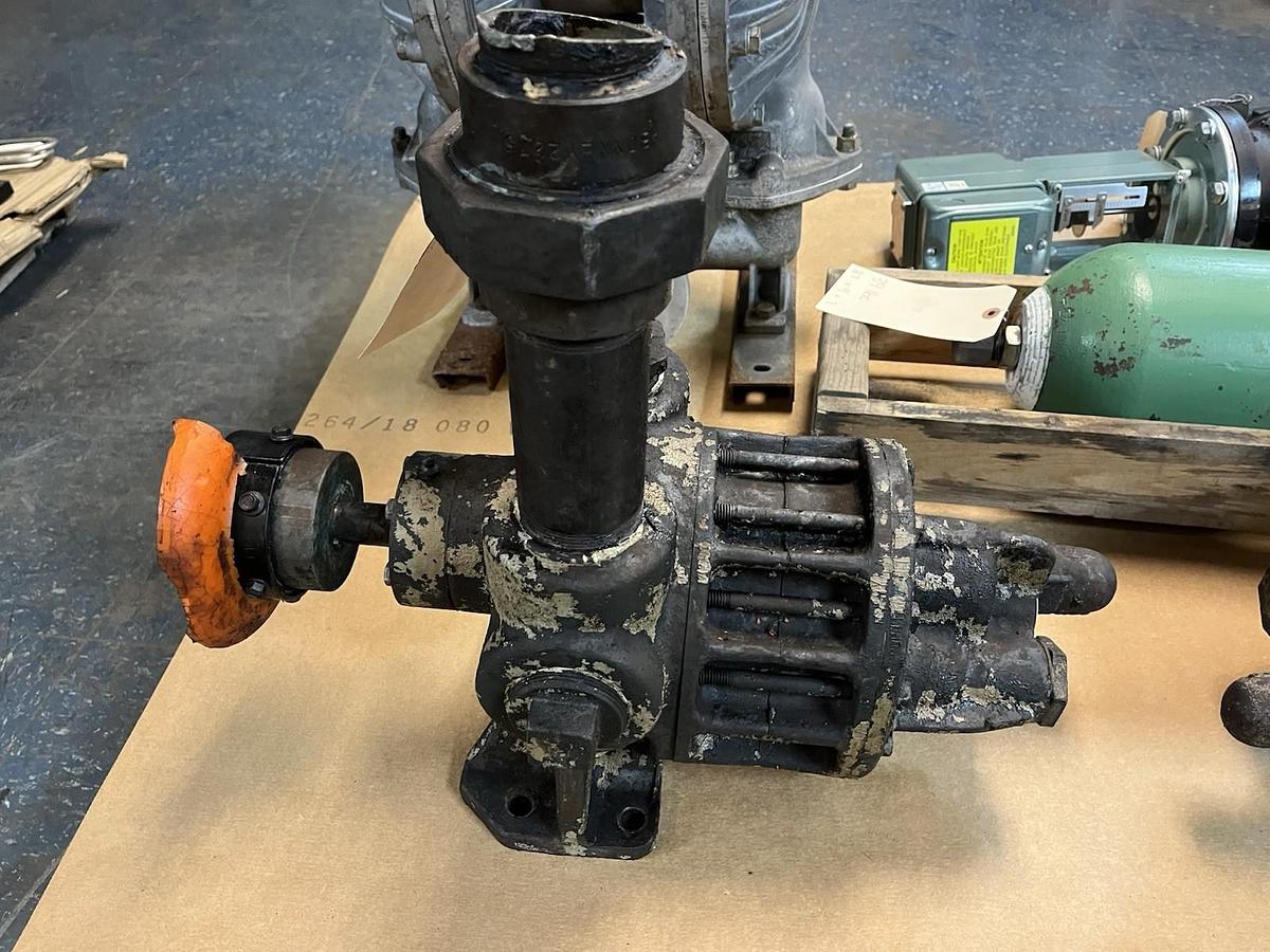 Used ROPER,2-F-20,HYDRAULIC GEAR PUMP TYPE 27