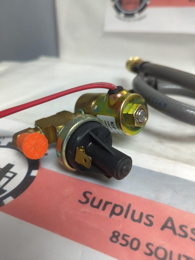 Used KIP INC,U341115,SOLENOID VALVE ASSEMBLY PRE-OWNED
