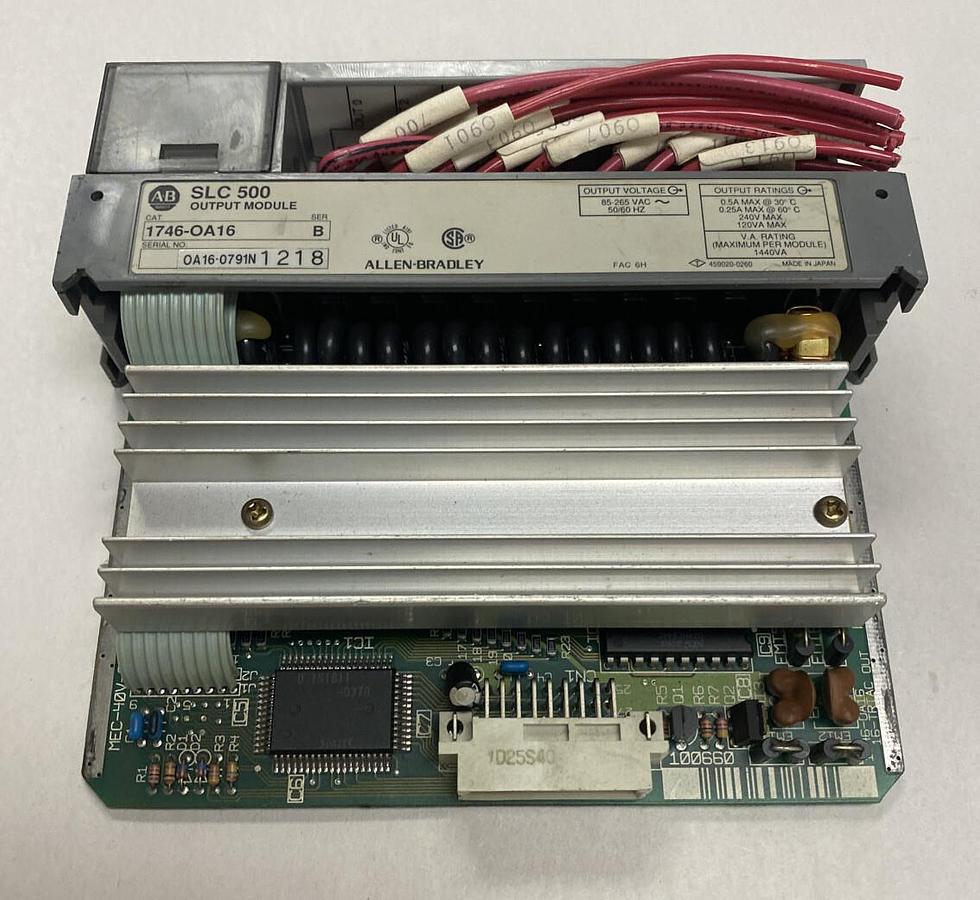 Used Allen-Bradley,1746-OA16,Ser B SLC 500 Output Module