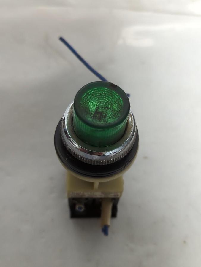 Used FUJI ELECTRIC,AH30-L,GREEN PUSHBUTTON PRE-OWNED