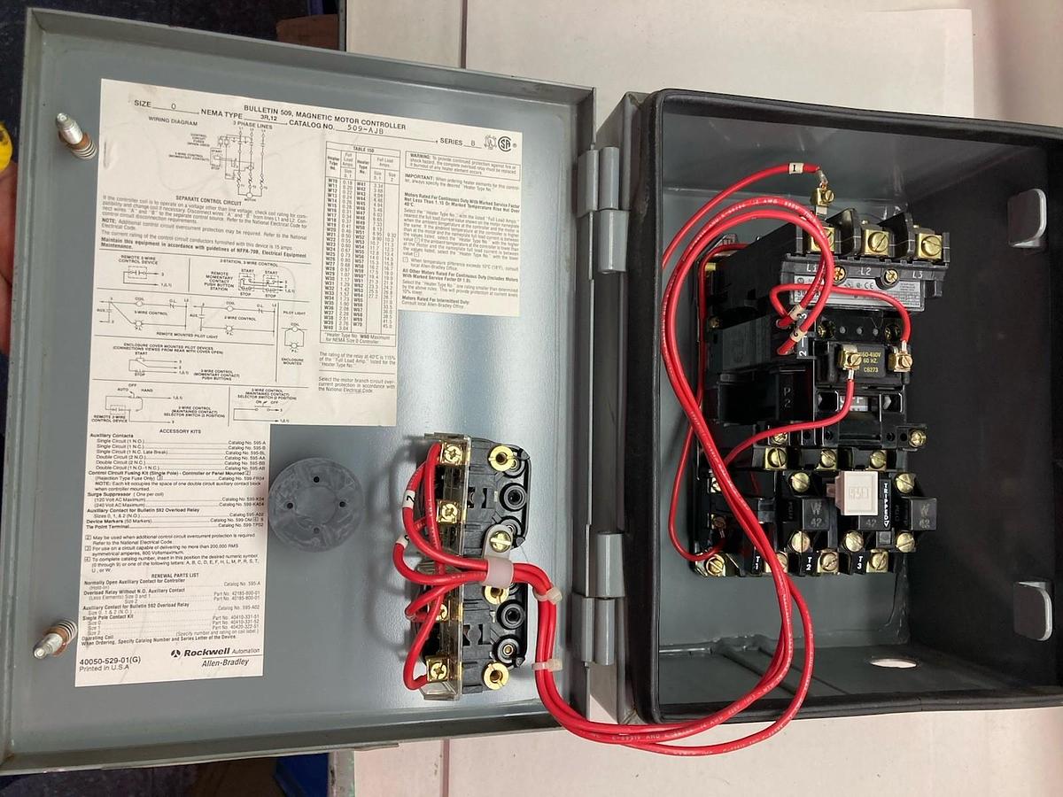 Used Allen-Bradley,509-AJB,Magnetic Motor Controller Size 0 Type 3R,12