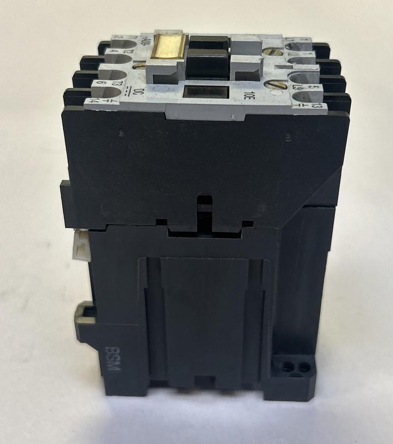 Used ALLEN BRADLEY,100-A09NZ*3,CONTACTOR