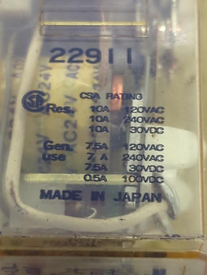 Used IDEC,RR2P-UL,PLUG IN RELAY 8-PIN 10A LOT OF 2 PRE-OWNED