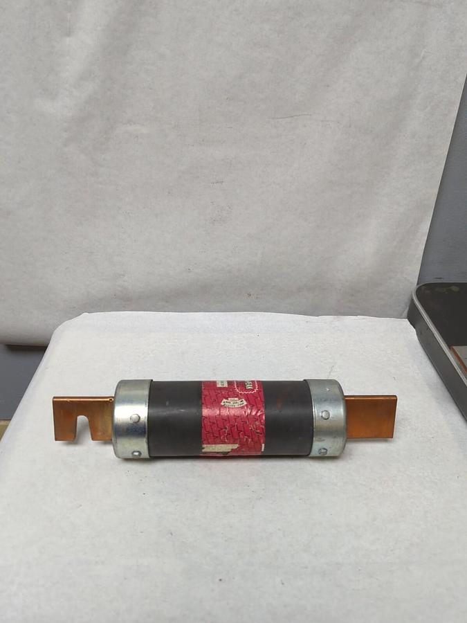 Used COOPER BUSSMANN,LPS-RK-300,LOW-PEAK 300 AMP FUSE PRE-OWNED