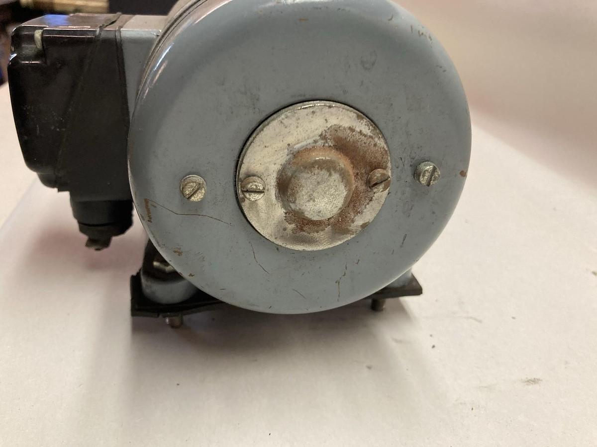 Used Groschopp Viersen FRG,KM-80-60,Motor 180V 0.5A