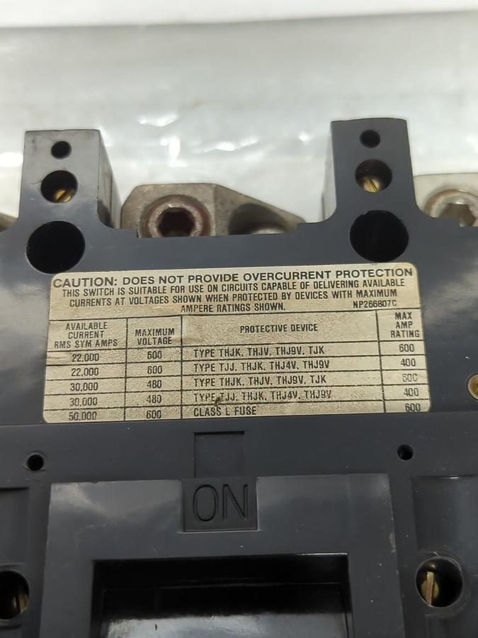 Used GE,TJK636Y600,3-POLE CIRCUIT BREAKER 600A 600VAC J529 PRE-OWNED