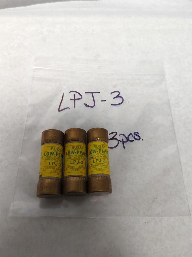 Used COOPER BUSSMANN,LPJ-3,LOW-PEAK 3 AMP FUSESLOT OF 3 PRE-OWNED