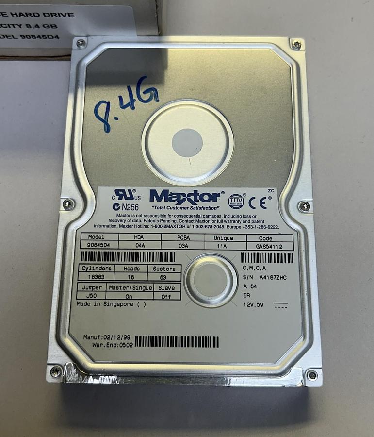 Used MAXTOR,90845D4,HARD DRIVE 8.4GB