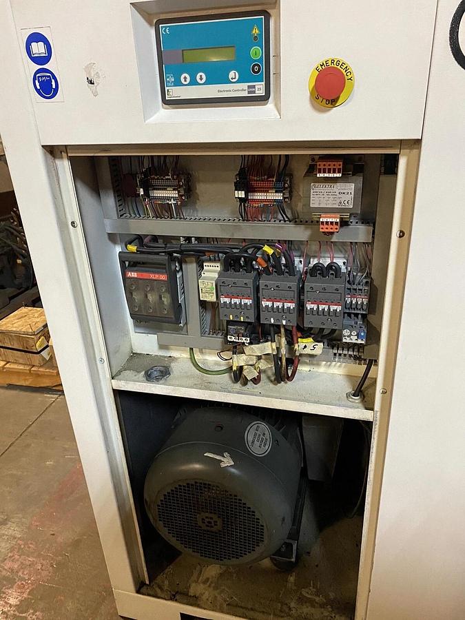 Used DALGAKIRAN,TIDY50,ROTARY SCREW AIR COMPRESSOR 50HP 230V PRESSURE 7BAR LOW HOURS!
