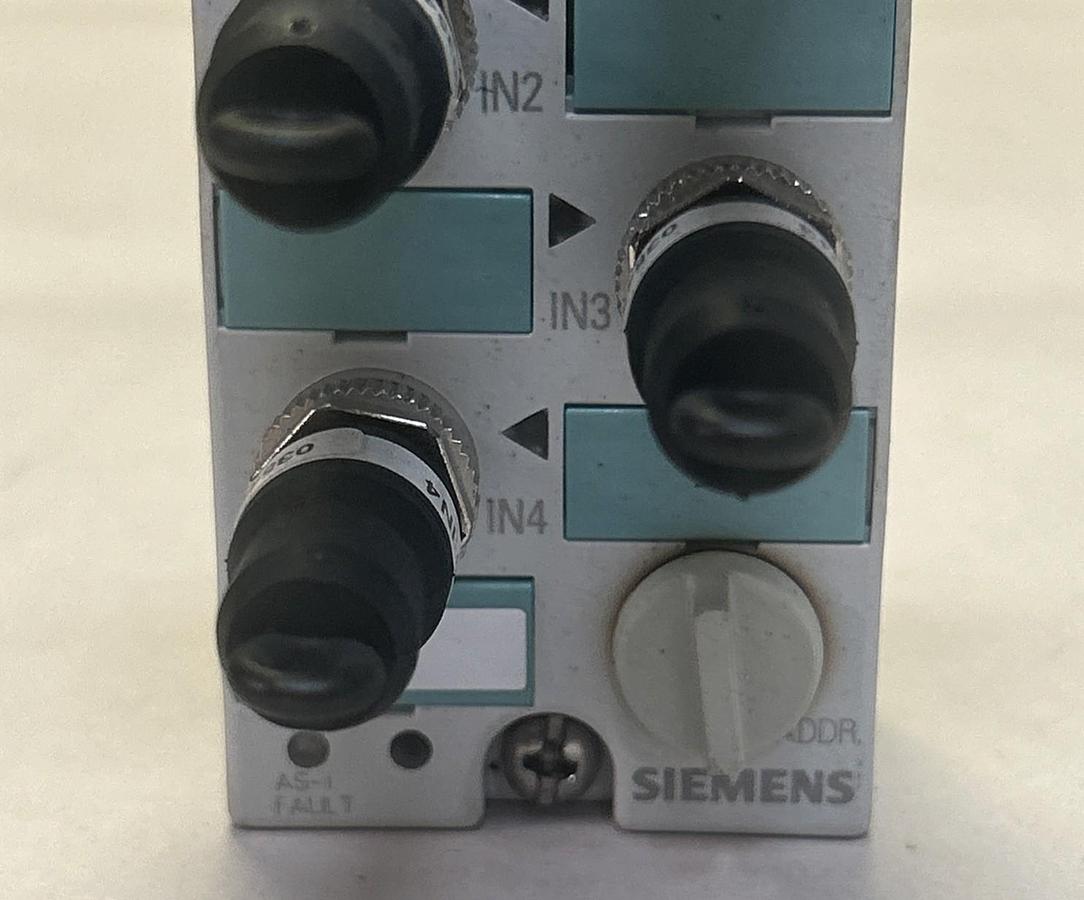 Used SIEMENS,3RK2200-0CQ20-0AA3,COMPACT MODULE