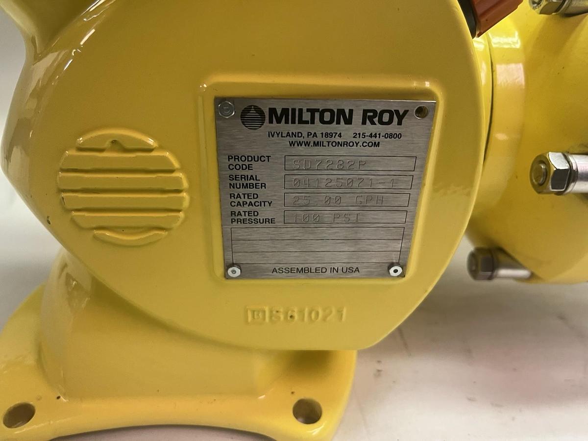 MILTON ROY,SD7282P,G SERIES DIAPHRAGM METERING PUMP 25GPH 1/4HP 1PH 115/208-230V