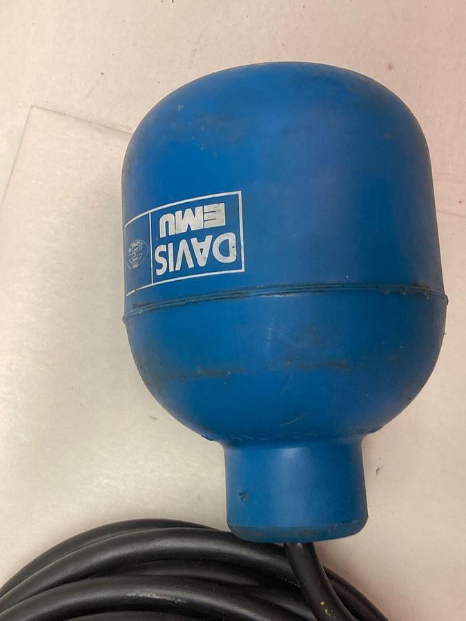 Used Davis EMU,Type S,Submersible Pump 250V
