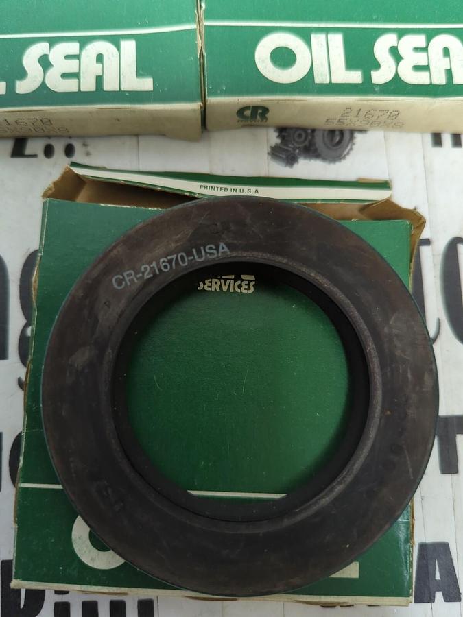 CHICAGO RAWHIDE,21670,OIL SEALS LOT OF 3  55X90X8 NOS