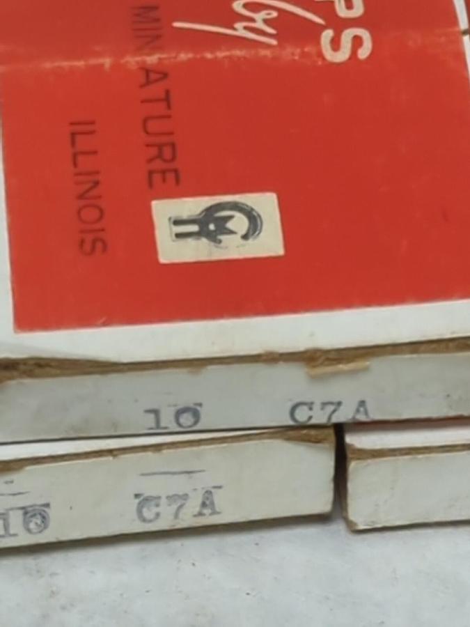 CHICAGO MINIATURE,C7A,MINIATURE LAMP LOT OF 38 NOS