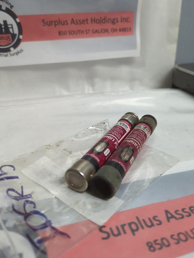 Used LITTELFUSE,IDSR-15,INDICATOR 15 AMP FUSE LOT OF 2 PRE-OWNED