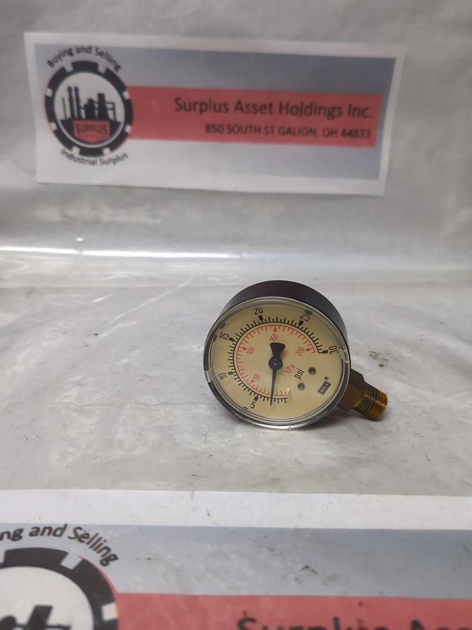 Used WIKA,0-30PSI,GAUGE 2-1/2 IN FACE 1/4 IN NPT BOTTOM CONNECTION PRE-OWNED