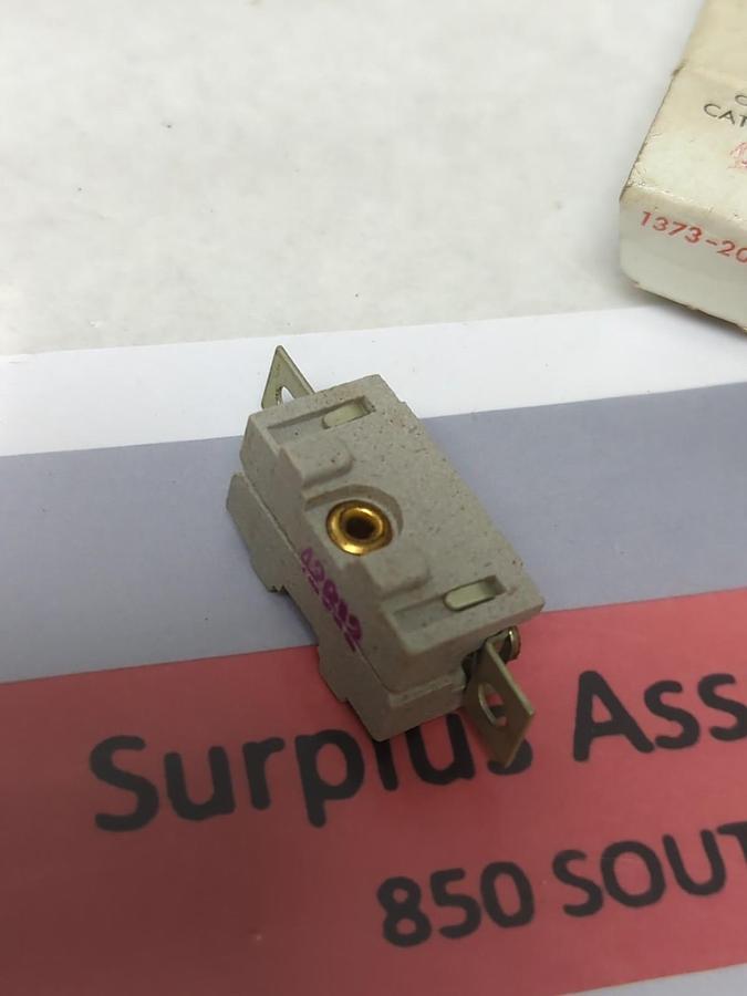 AROW HART,42012,OVERLOAD THERMAL HEATER RELAY LOT OF 4 NOS