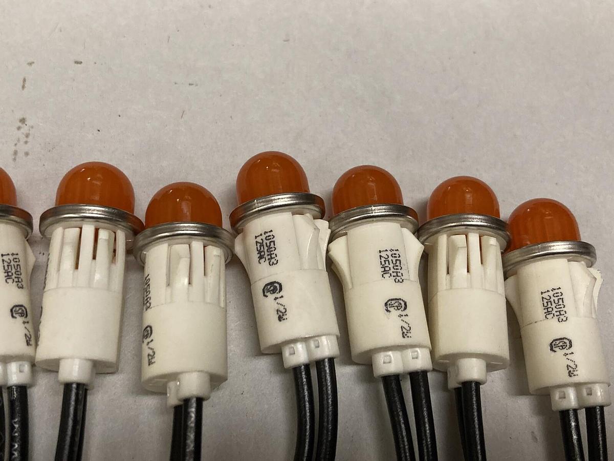 IDI,1050A3,Orange Indicator Lights Lot of 7