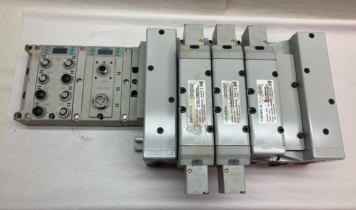 Used SMC,353BB5Z2MN0006,Pneumatic Valve Block