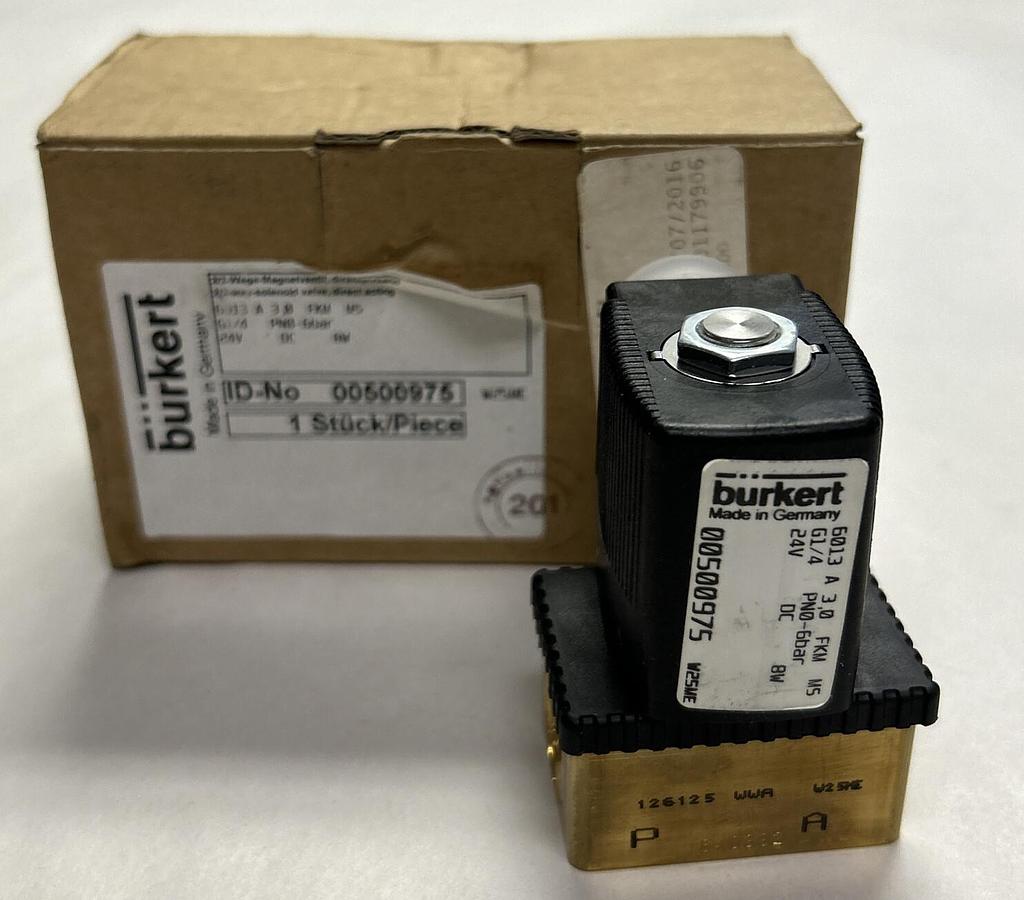 Used BURKERT,00500975,PNEUMATIC SOLENOID VALVE NEW