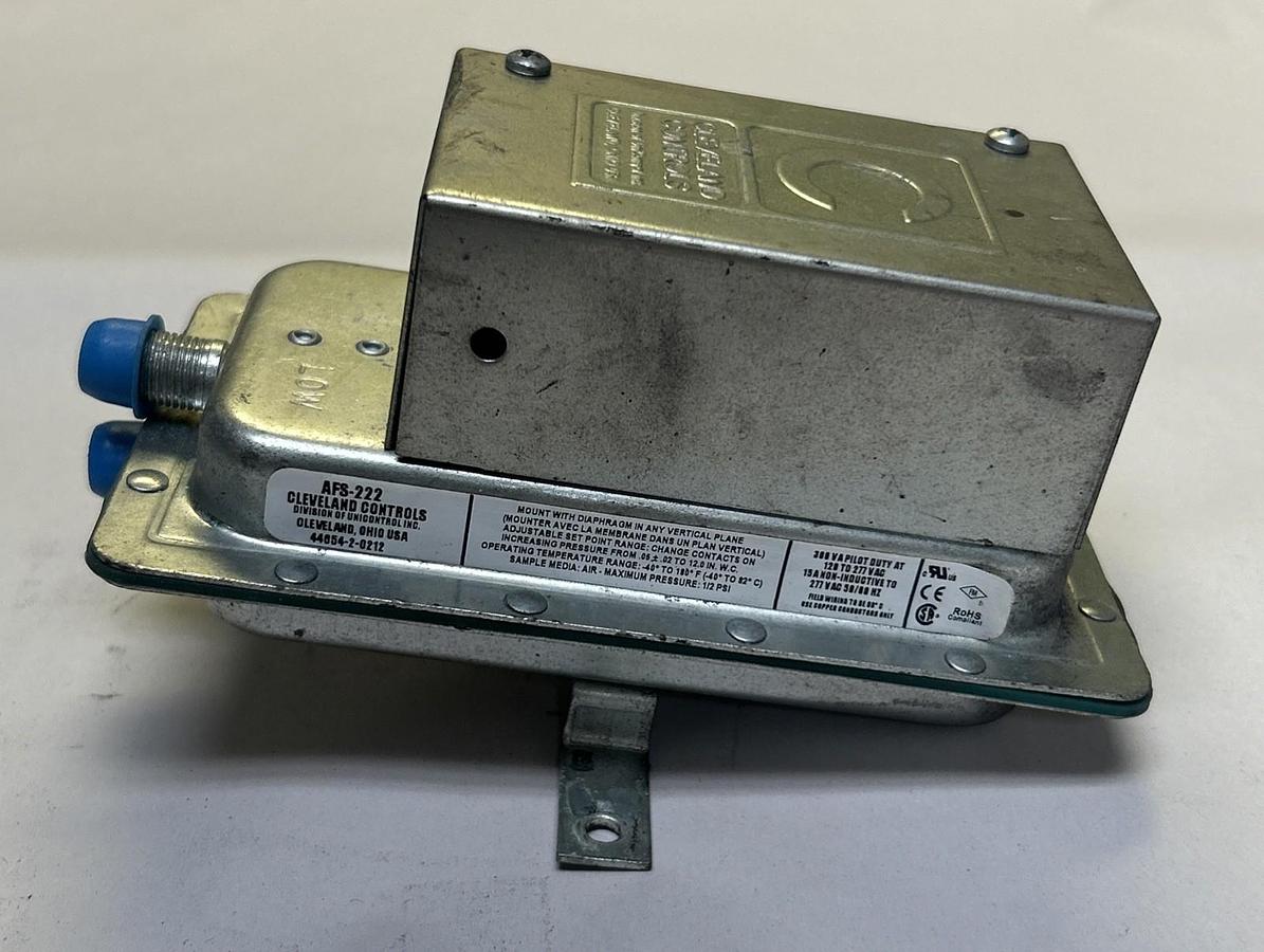 Used CLEVELAND CONTROLS,AFS-222,AIR PRESSURE SENSING SWITCH