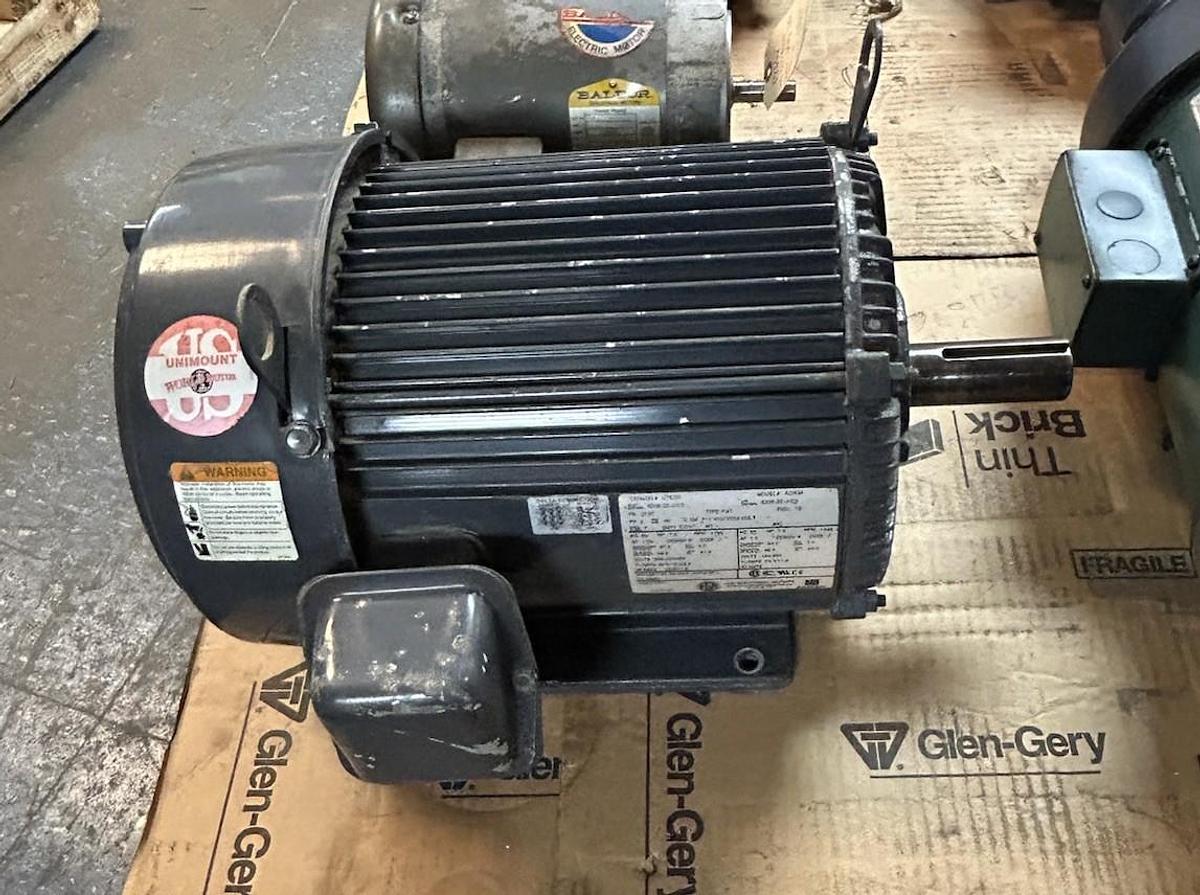 Used US MOTORS,U7E2D,AC MOTOR 7.5HP 208-230/460V 1765RPM 3PH 213T FRAME