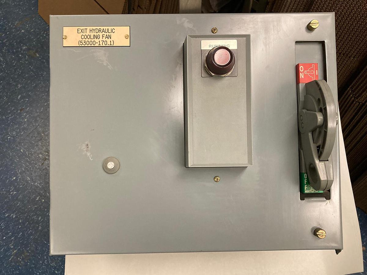 Used Allen-Bradley,2100 2113,Size 1 MCC 12 INCH Starter Feeder Bucket 15 Amp Breaker