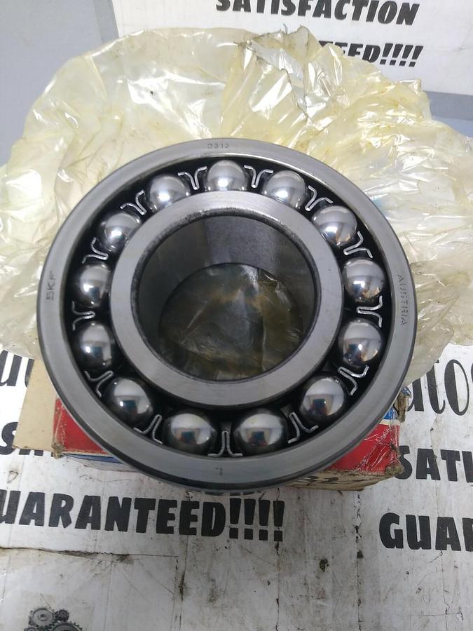 SKF,2313,DOUBLE ROW SELF ALIGNING BALL BEARING NOS