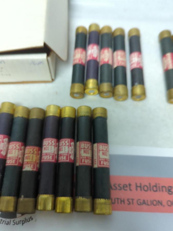 Used COOPER BUSSMANN,NOS-1,ONE-TIME 1 AMP FUSE LOT OF 17 PRE-OWNED