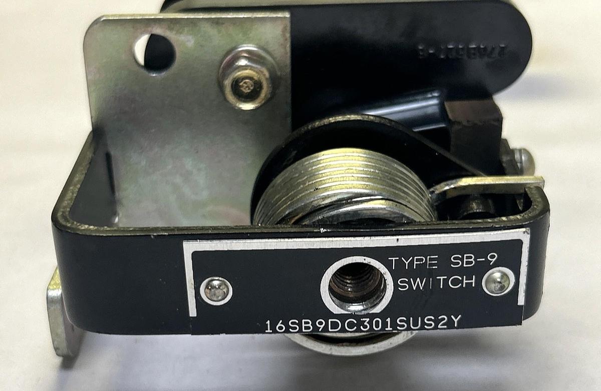 Used GENERAL ELECTRIC,16SB9DC301SUS2Y,ROTARY CAM SWITCH