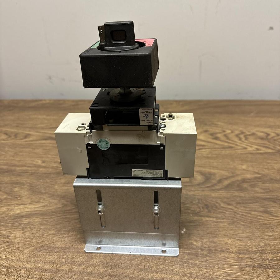 Used Mitsubishi,NV50SVFU, 3Pole 40 Amp Breaker with V-03SVUL Actuator