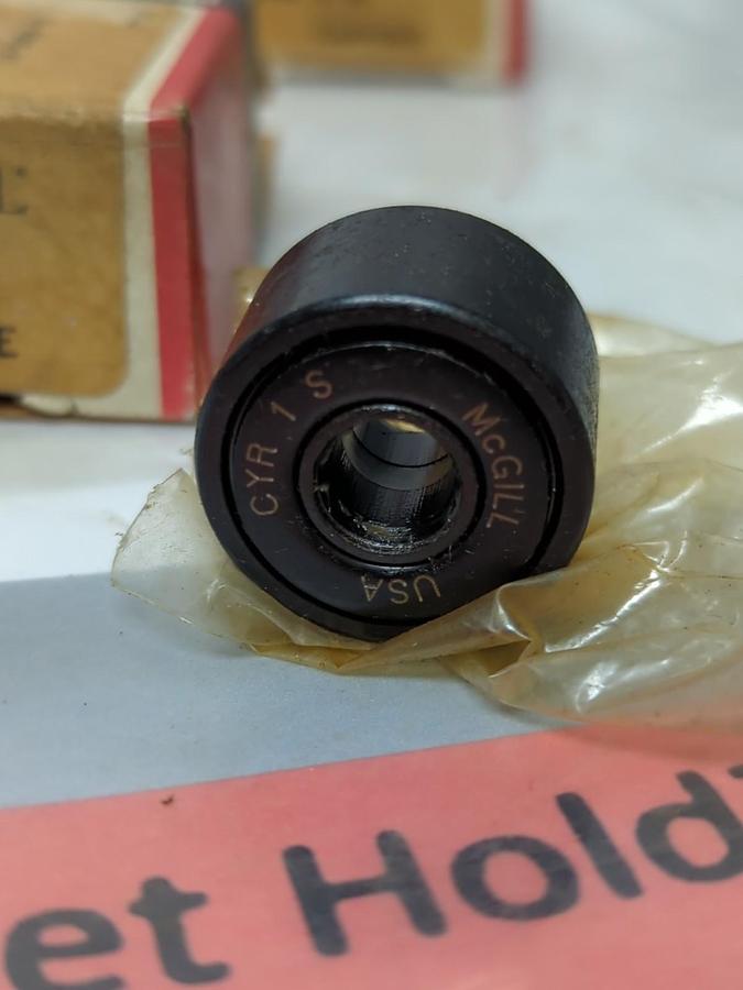 MCGILL,CYR 1S,CAM YOKE ROLLER LOT OF 3 NOS