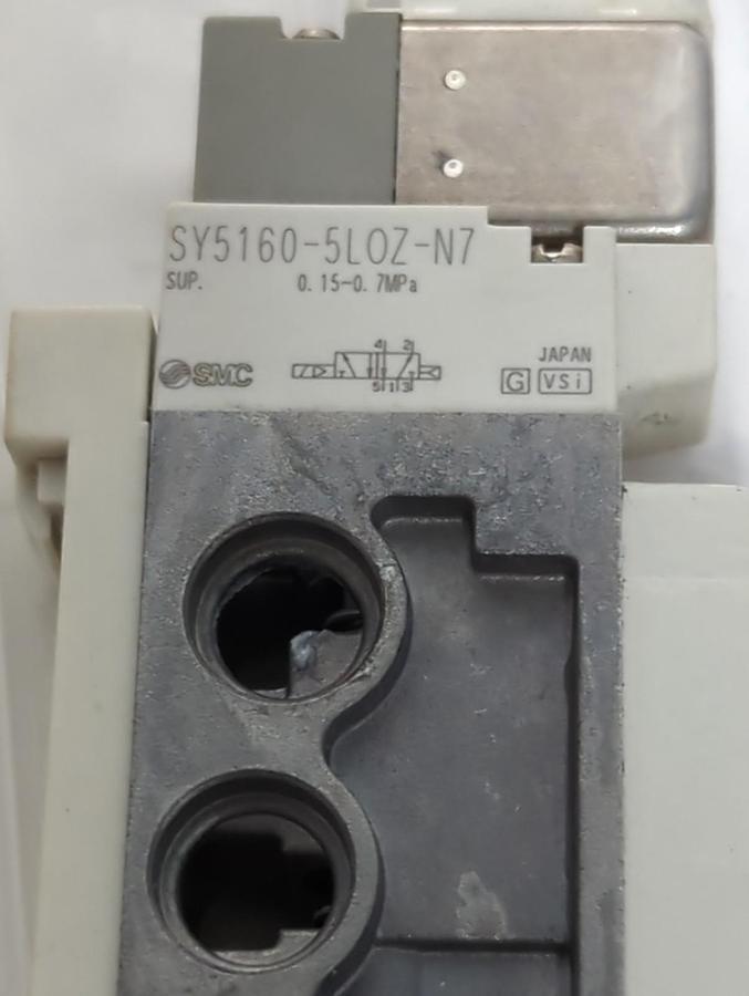 Used SMC,SY5160-5L0Z-N7,SOLENOID VALVE LOT OF 2 PRE-OWNED