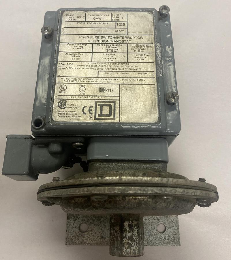 Used Square D,9012GAW-1,Pressure Switch