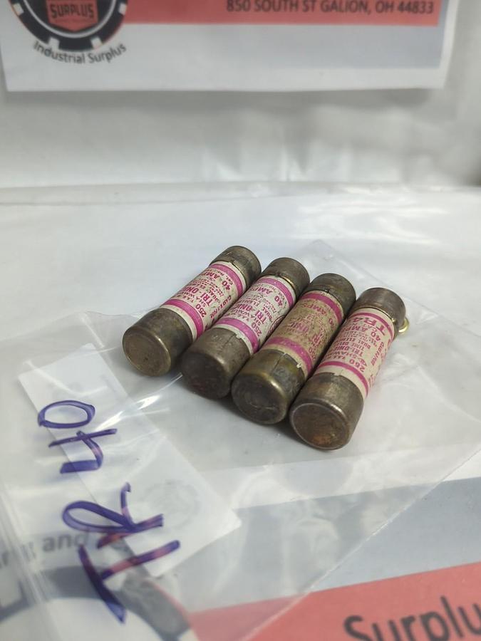 Used GOULD SHAWMUT,TR-40,TRI-ONIC 40 AMP FUSE LOT OF 4 PRE-OWNED