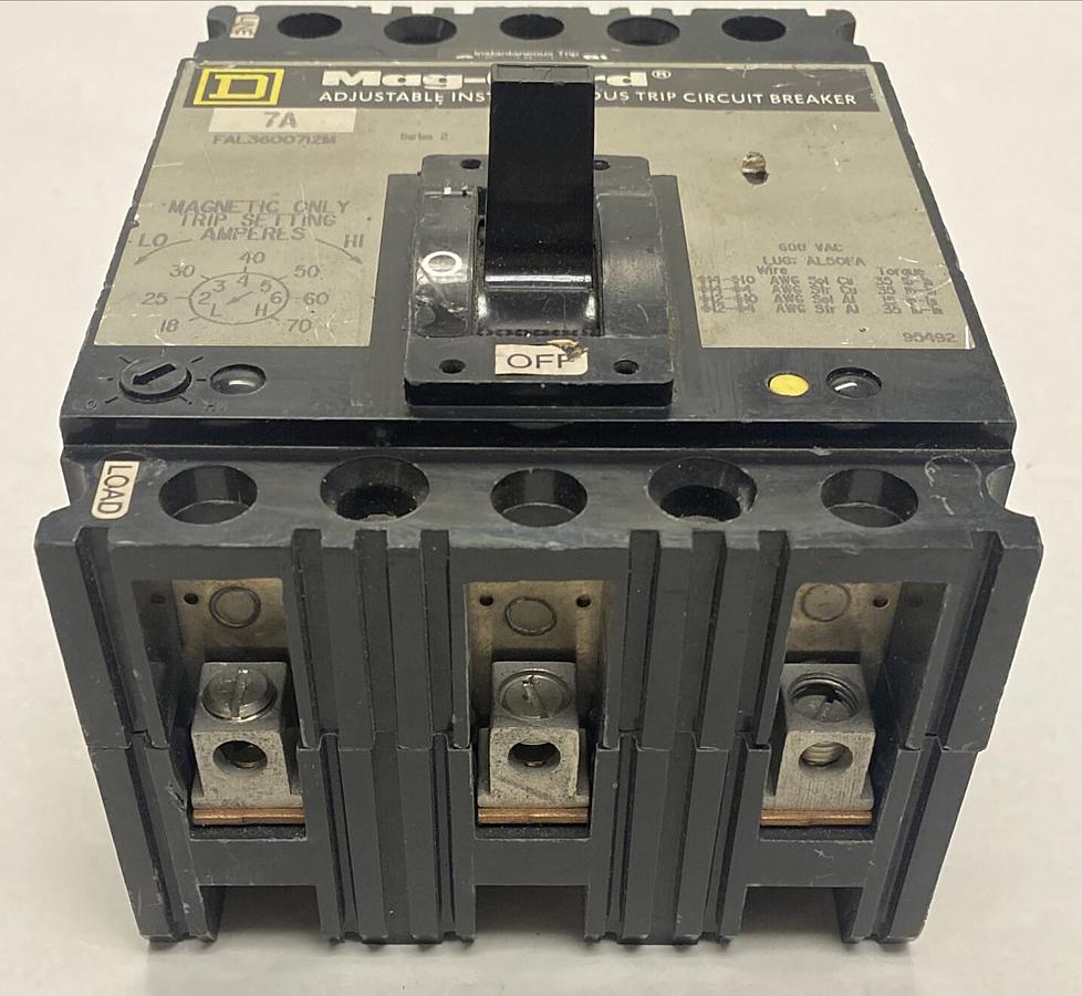 Used SQUARE D,FAL3600712M,CIRCUIT BREAKER 7A 600V 3 POLE