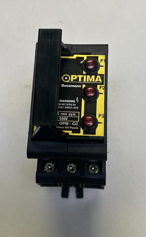 Used BUSSMANN,OPM-CC,FUSE HOLDER