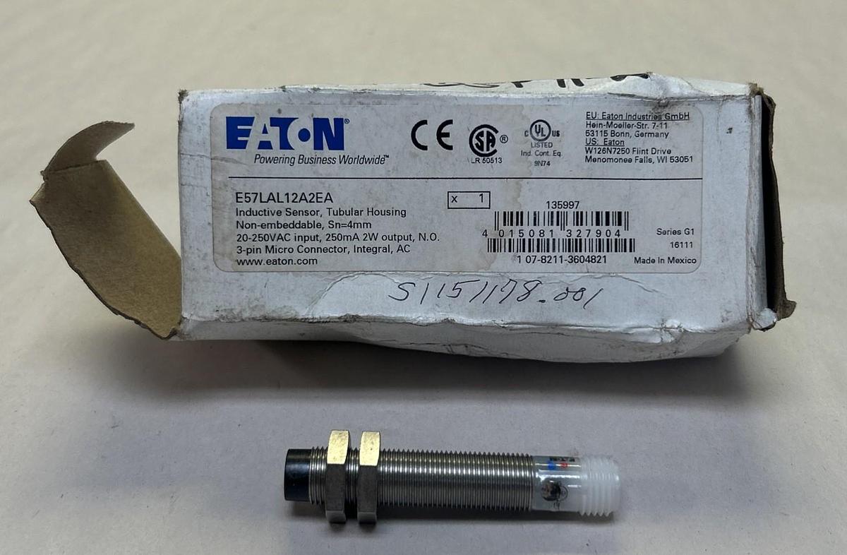 EATON,E57LAL12A2EA,INDUCTIVE PROXIMITY SENSOR NOS
