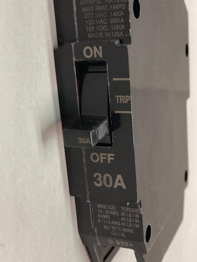 Used General Electric,A-5532 E11592,Circuit Breaker 1 Pole 30A