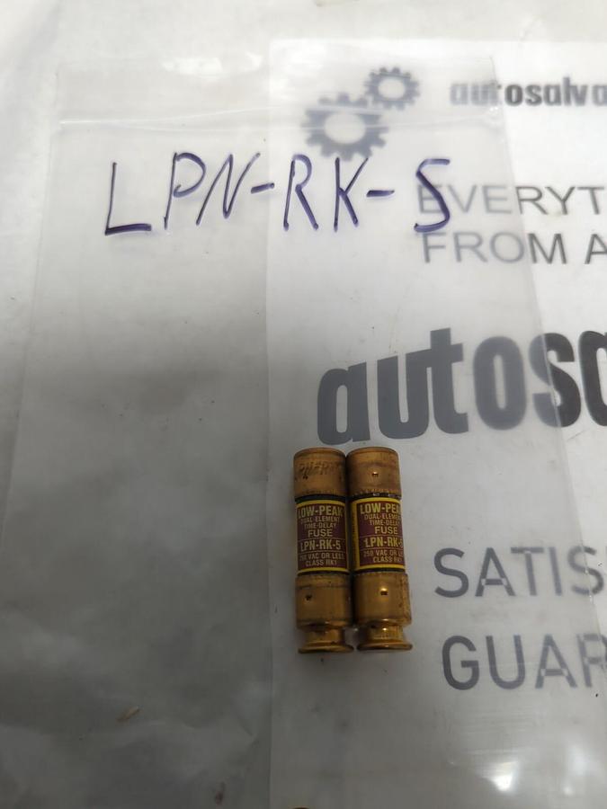 COOPER BUSSMANN,LPN-RK-5,LOW-PEAK 5 AMP FUSE LOT OF 2 NOS